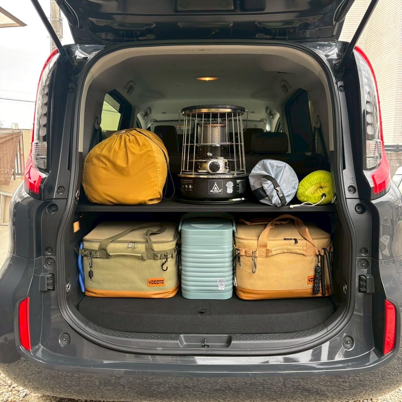 Amazon.co.jp: トヨタシエンタ 10系 ラゲージボード アッパーボード 荷